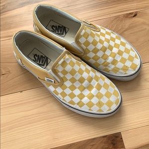 yello checkered slip on vans